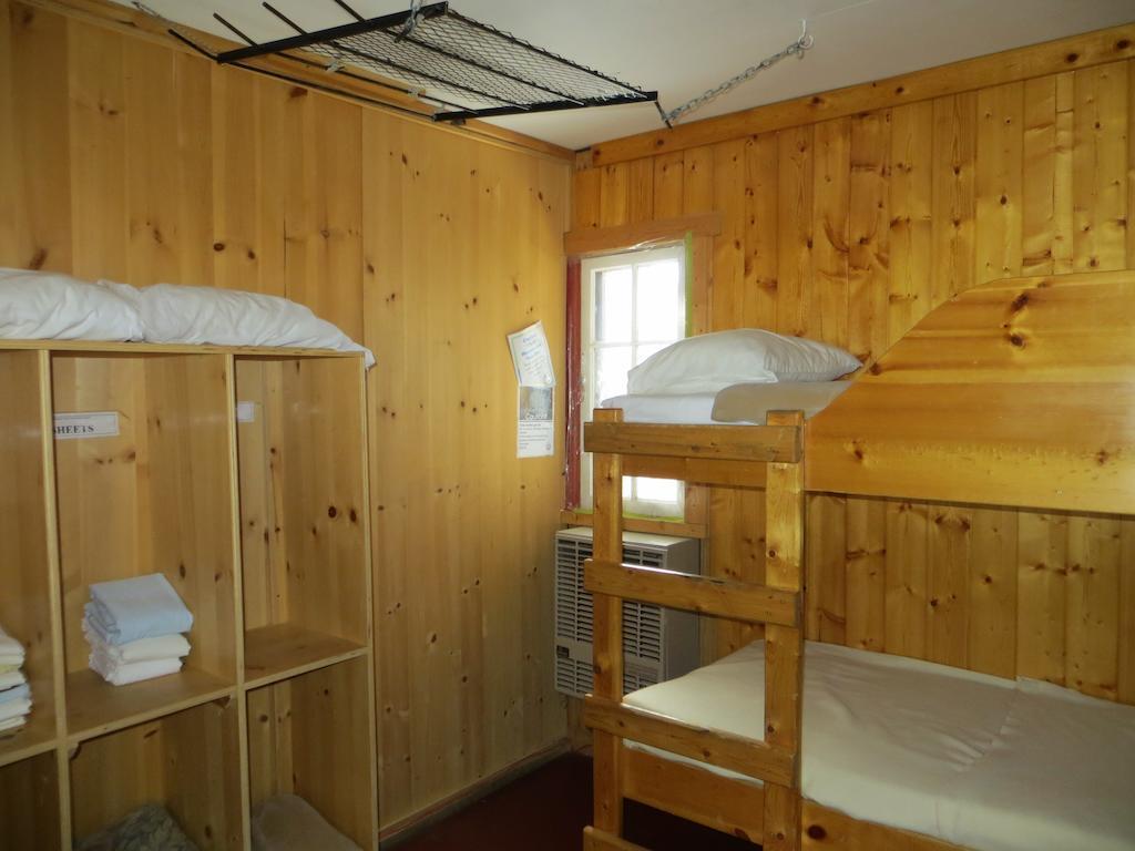 Hi Rampart Creek - Hostel Saskatchewan River Crossing Rom bilde